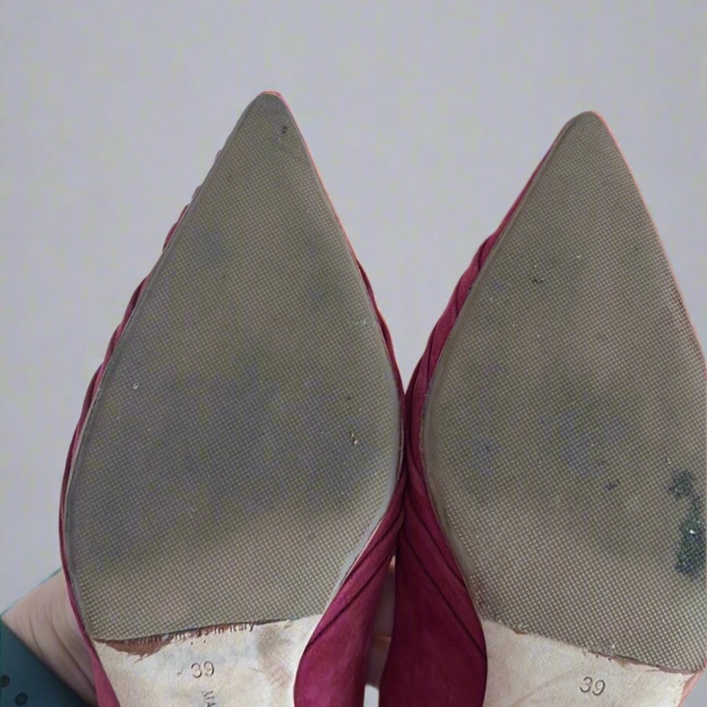 Manolo Blahnik Pink Heels - Picture 10 of 10